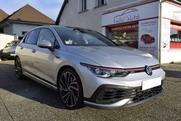 VOLKSWAGEN GOLF GTI CLUBSPORT 300 CV DSG7 9