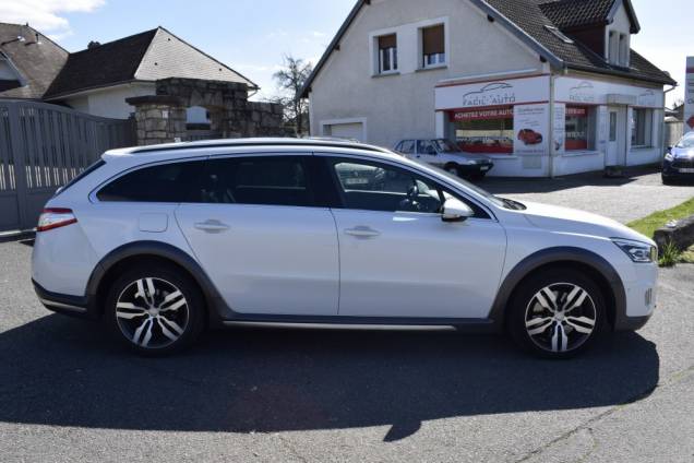 PEUGEOT 508 RXH 2.0 HDI 180 CV BVA 8