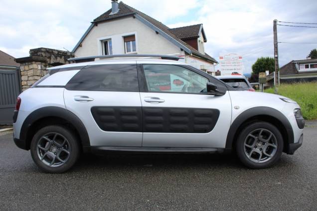 CITROEN C4 CACTUS SHINE 1.6 BLUEHDI 100 CV BVM5 3