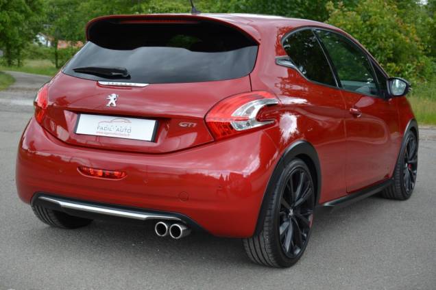 PEUGEOT 208 GTI 30TH NUMEROTEE 1.6 THP 208 CV / 86300 KMS / SUIVI COMPLET PEUGEOT 3