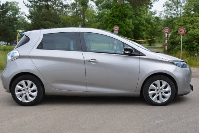 RENAULT ZOE ZEN CHARGE RAPIDE 22KWH 88 CV / 67250 KMS / LOCATION DE BATTERIE 7