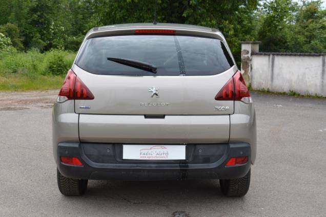 PEUGEOT 3008 ACTIVE 1.6 BLUEHDI 120 CV 6