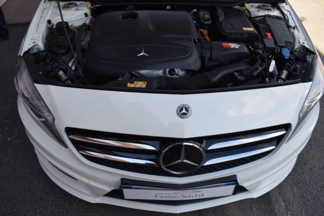 MERCEDES BENZ CLASSE A PACK AMG 180 1.6 TURBO 122 CV 16