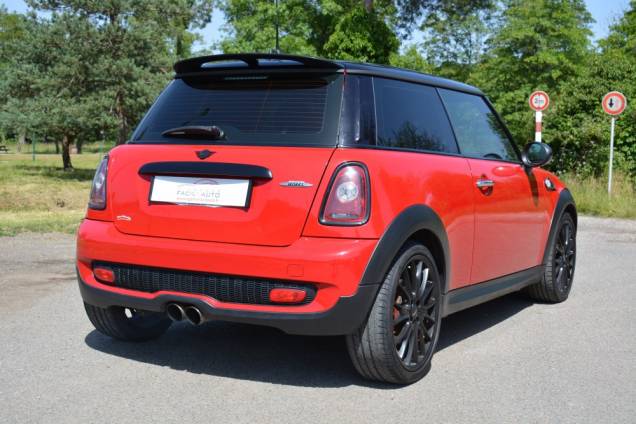 MINI COOPER R56 JOHN COOPER WORKS JCW 1.6 TURBO 211 CV / HARMAN KARDON / ORIGINE FRANCE 3