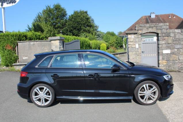 AUDI A3 SPORTBACK S-LINE 2.0 TDI 150 CV S-TRONIC 7 5