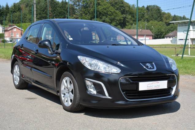 PEUGEOT 308 PREMIUM 1.6 HDI 112 CV / TOIT PANORAMIQUE 2