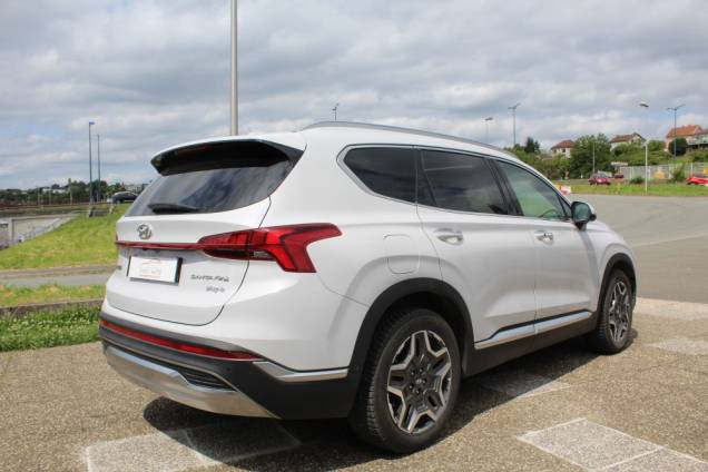 HYUNDAI SANTA FE EXECUTIVE 1.6 T-GDI 265 CV PLUG-IN BVA6 / 7 PLACES / TOIT OUVRANT PANORAMIQUE 8