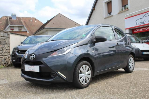 TOYOTA AYGO 1.0 VVTI 69 CV BVM5 / SUIVI COMPLET / ORIGINE FRANCE 1