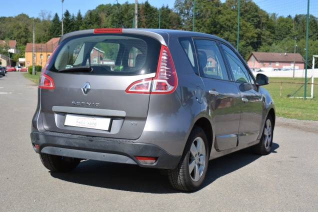 RENAULT SCENIC 1.5 DCI 110 CV 3