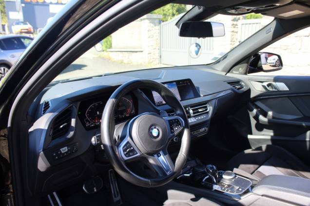 BMW SERIE 1 (F40) 120D M SPORT 190 CV BVA XDRIVE / TOIT OUVRANT PANORAMIQUE / SUIVI COMPLET BMW  8