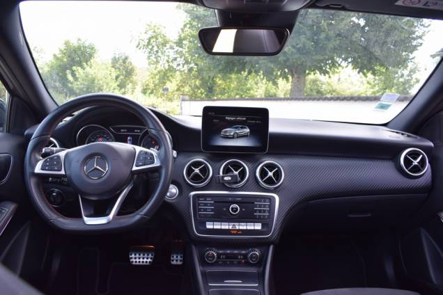 MERCEDES BENZ CLASSE A FASCINATION 180 D 7G DCT 109 CV / 53900 KM 14