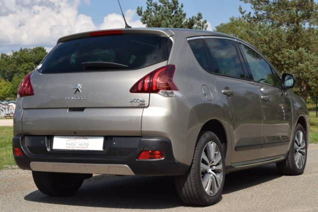 PEUGEOT 3008 1.6 e HDI 115 CV / BOITE AUTOMATIQUE 4