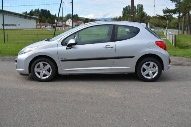 PEUGEOT 207 1.4 75 CV URBAN MOVE / 40900 KMS  7