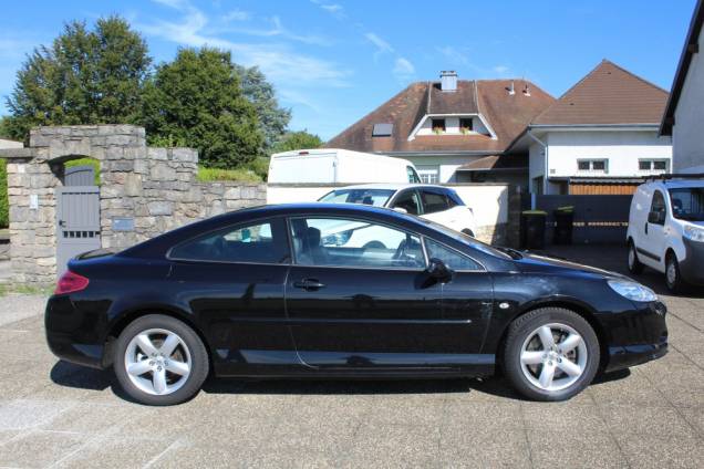 PEUGEOT 407 COUPE EXCLUSIVE 2.0 HDI 138 CV BVM6  5