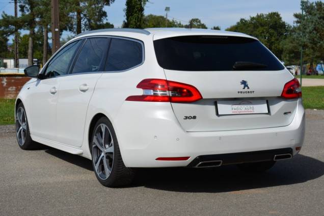 PEUGEOT 308 SW GT 2.0 HDI 180 CV EAT8  / TOIT PANORAMIQUE / DENON 4