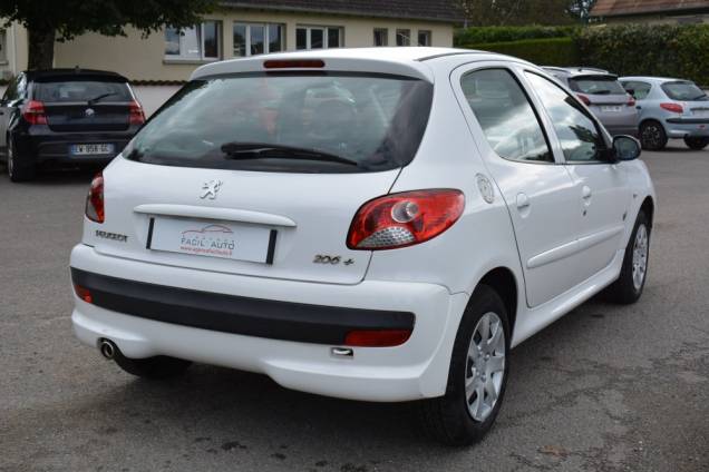 PEUGEOT 206+ 1.1 60 CV GENERATION / 5 PORTES / 68900 KMS 4