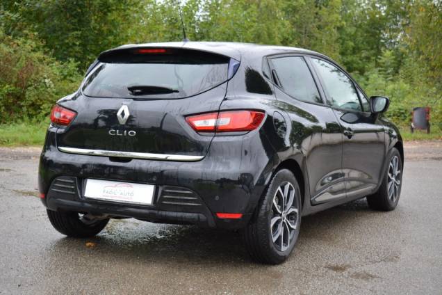 RENAULT CLIO LIMITED 1.2 TCE 120 CV / SUIVI COMPLET 3