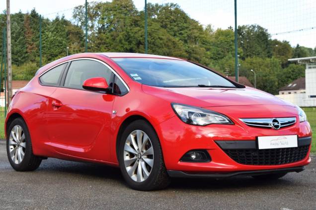 OPEL ASTRA GTC 1.4 TURBO 140 CV 3