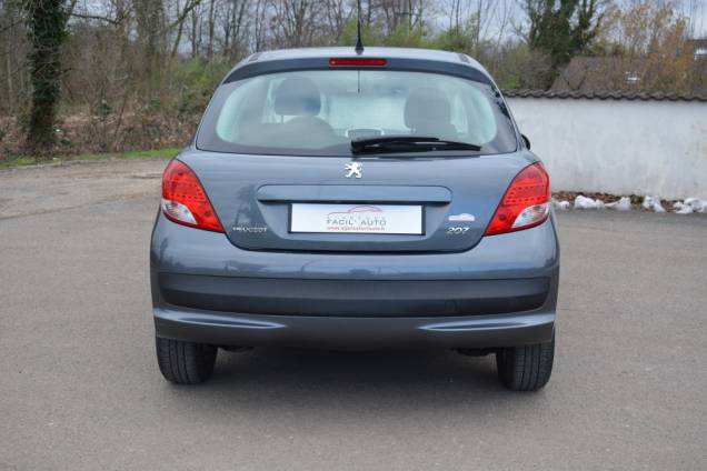 PEUGEOT 207 1.4 95 CV / 54900 KMS 6