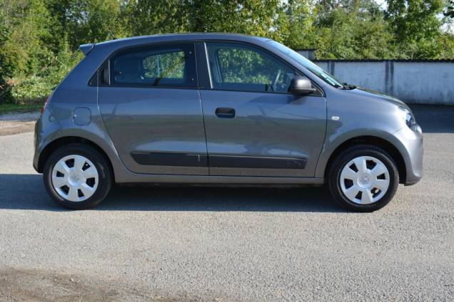 RENAULT TWINGO LIFE 70 CV 5 PORTES / 1ère MAIN / 19900 KMS  9