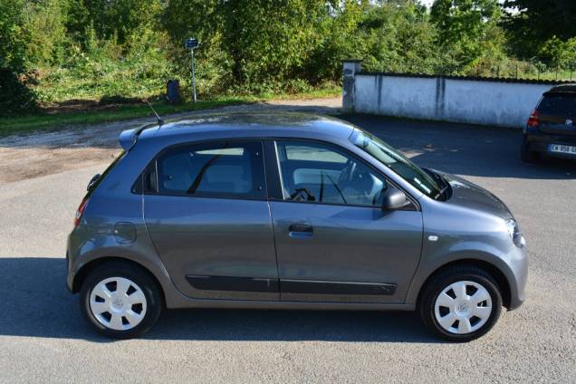 RENAULT TWINGO LIFE 70 CV 5 PORTES / 1ère MAIN / 19900 KMS  10