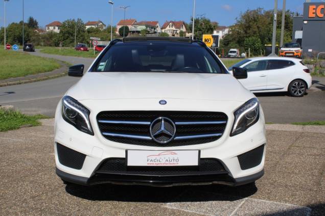 MERCEDES BENZ GLA FASCINATION PACK AMG 220 CDI 170 CV 7G-DCT / TOIT OUVRANT PANORAMIQUE / ORIGINE FRANCE 2