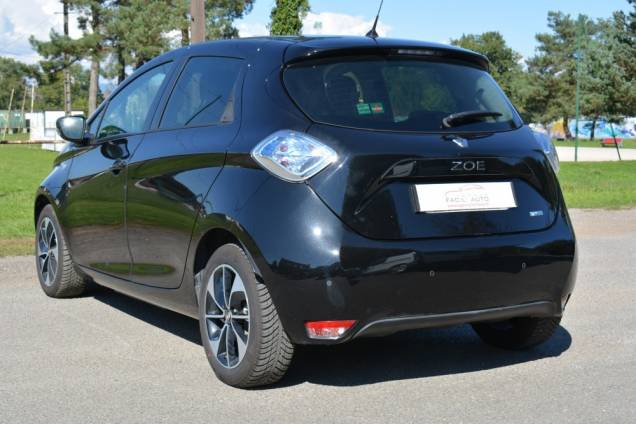 RENAULT ZOE INTENS CHARGE NORMALE 22 KWH 88 CV / 48500 KMS / 1ere MAIN 4