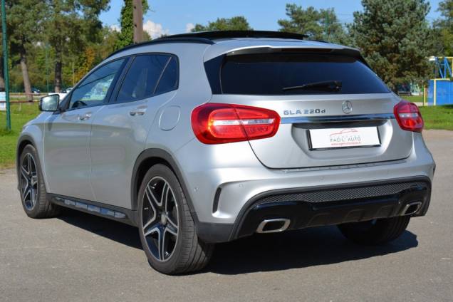 MERCEDES-BENZ CLASSE GLA FASCINATION 220D 177CV / ORIGINE FRANCE / SUIVI COMPLET 4