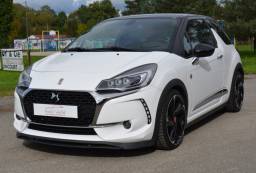 DS DS3 PERFORMANCE 1.6 THP 208 CV / 64980 KMS / SUIVI COMPLET