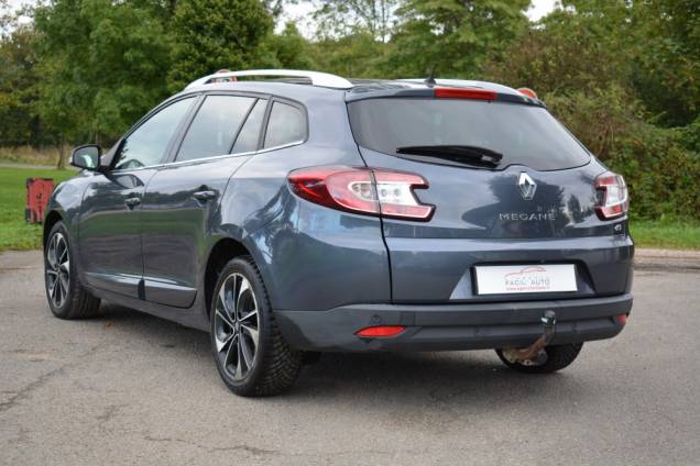 RENAULT MEGANE ESTATE BOSE 1.6 DCI 130 CV 4