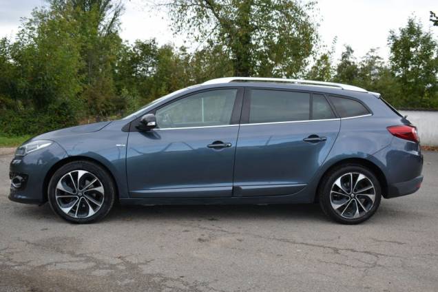 RENAULT MEGANE ESTATE BOSE 1.6 DCI 130 CV 8