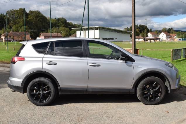 TOYOTA RAV 4 BLACK EDITION HYBRIDE 2.5 VVTI 197 CV CVT 5