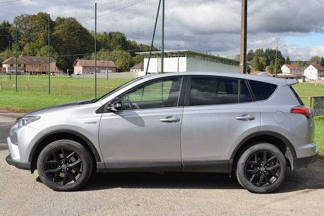 TOYOTA RAV 4 BLACK EDITION HYBRIDE 2.5 VVTI 197 CV CVT 6