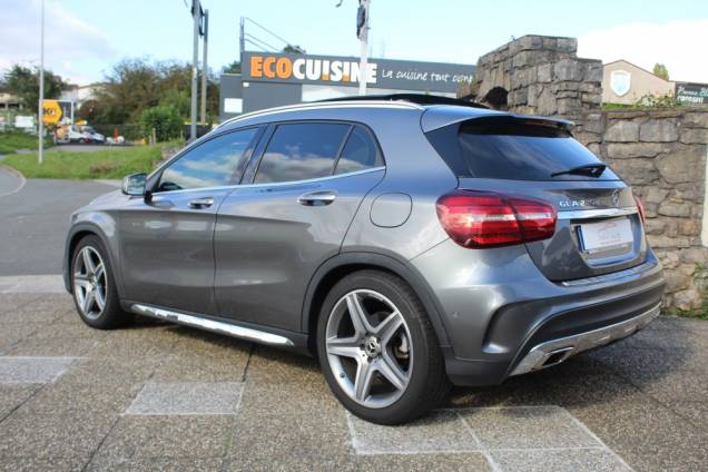 MERCEDES BENZ GLA FASCINATION PACK AMG 220 CDI 177 CV 7G-DCT / TOIT OUVRANT PANORAMIQUE  6