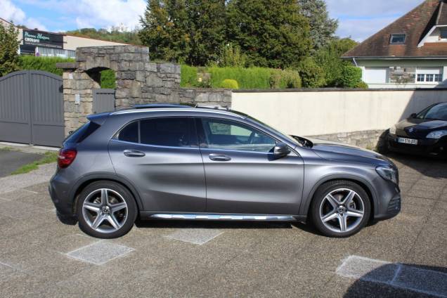 MERCEDES BENZ GLA FASCINATION PACK AMG 220 CDI 177 CV 7G-DCT / TOIT OUVRANT PANORAMIQUE  4