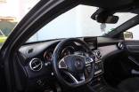 MERCEDES BENZ GLA FASCINATION PACK AMG 220 CDI 177 CV 7G-DCT / TOIT OUVRANT PANORAMIQUE  9