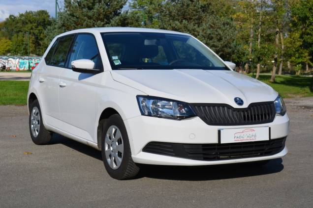 SKODA FABIA 1.0 60 CV / 1ere MAIN / 33400 KMS 2