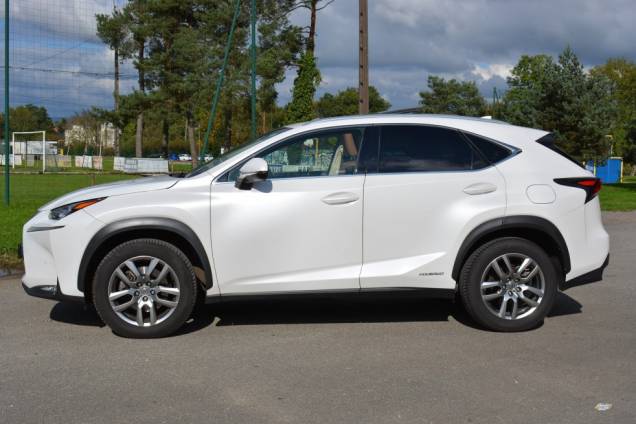 LEXUS NX 300 H 2.5 197 CV HYBRIDE  / ORIGINE FRANCE / TOIT OUVRANT PANORAMIQUE 8