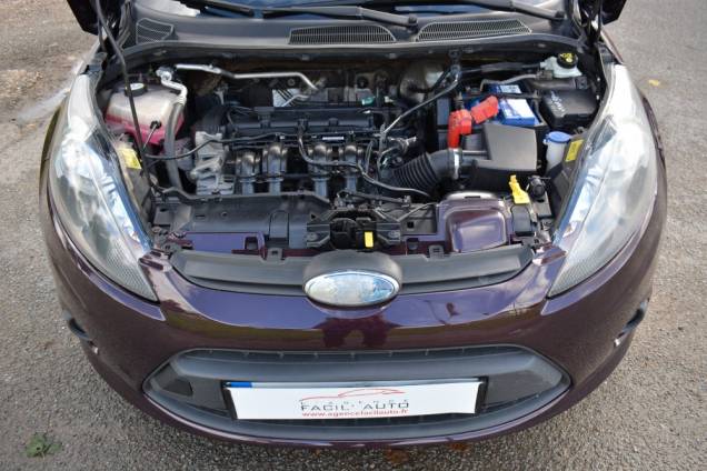 FORD FIESTA 1.2 60 CV / 1ere MAIN 17