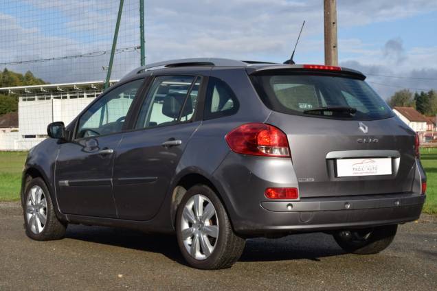 RENAULT CLIO ESTATE XV DE FRANCE 1.5 DCI 90 CV 4