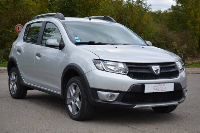 DACIA SANDERO STEPWAY 0.9 TCE 90 CV / 44200 KMS 2