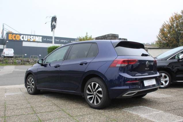 VOLKSWAGEN GOLF 8 ACTIVE 2.0 TDI 116 CV BVM6 / SUIVI COMPLET  5