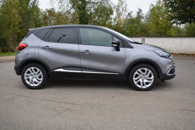 RENAULT CAPTUR 90 CV COOL GREY / 61900 KMS 9