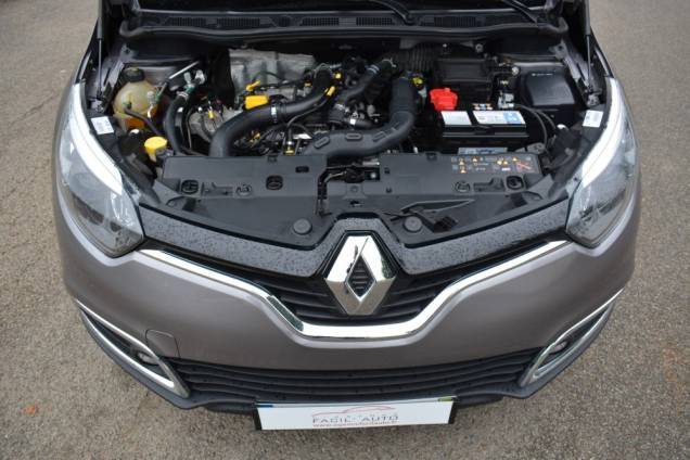 RENAULT CAPTUR 90 CV COOL GREY / 61900 KMS 19