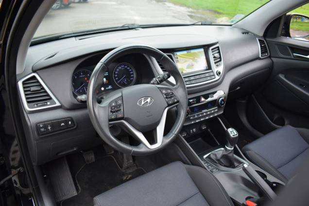 HYUNDAI TUCSON CREATIVE 4X4 CRDI 136 CV / TOIT PANORAMIQUE / CROCHET D'ATTELAGE 15