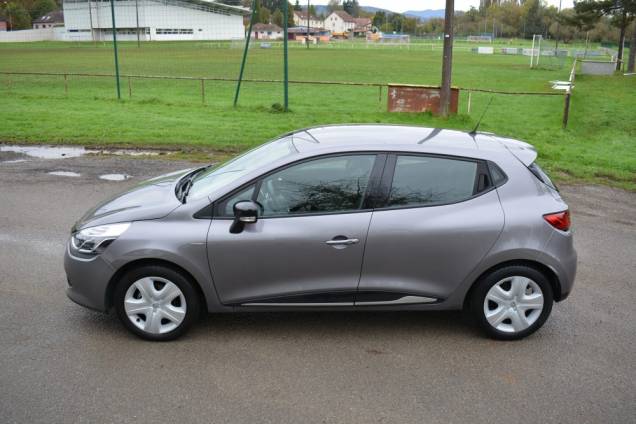 RENAULT CLIO 4 1.2 16 V 75 CV LIMITED 5 PORTES / 1ère MAIN / 26900 KMS 8