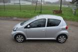 TOYOTA AYGO 1.0 68 CV / 5 PORTES  8