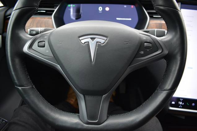 TESLA MODEL S DUAL MOTOR LONG RANGE / 1ere MAIN / 55500 KMS 11