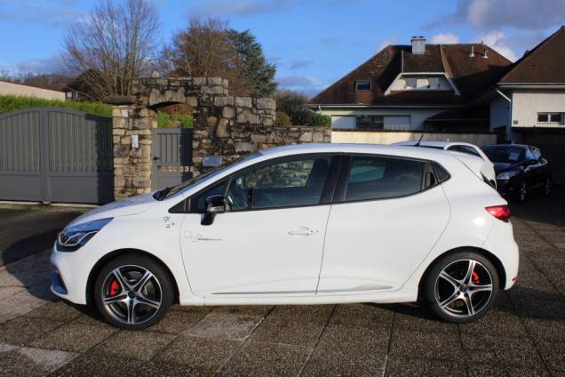 RENAULT CLIO 4 RS 1.6 TURBO 200 CV EDC6 / ORIGINE FRANCE 3