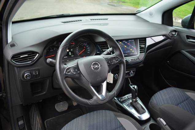 OPEL CROSSLAND X DESIGN TURBO 110 CV / BOITE AUTOMATIQUE / 52900 KMS / 1ère MAIN / CROCHET D'ATTELAGE 15